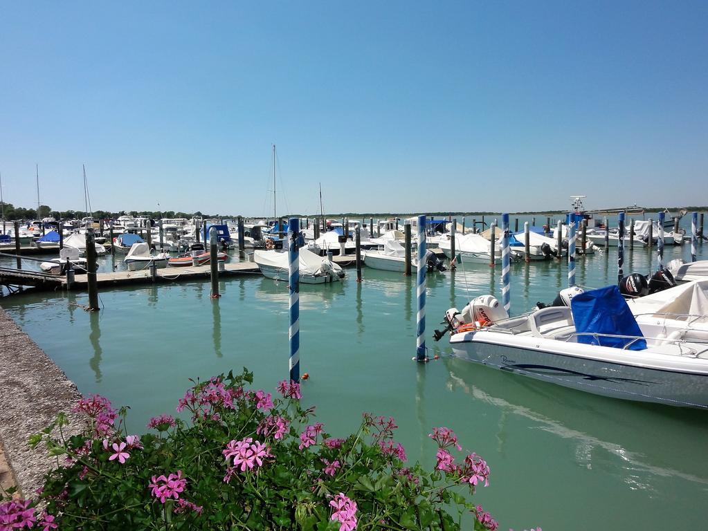 Sabrina - Appartamenti Bibione Eksteriør bilde